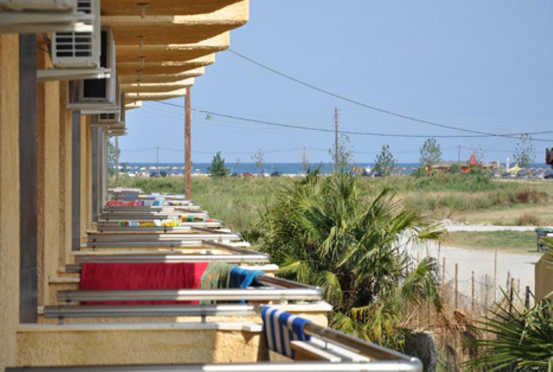 Lilalo Ηotel Paralia Katerinis Bilik gambar